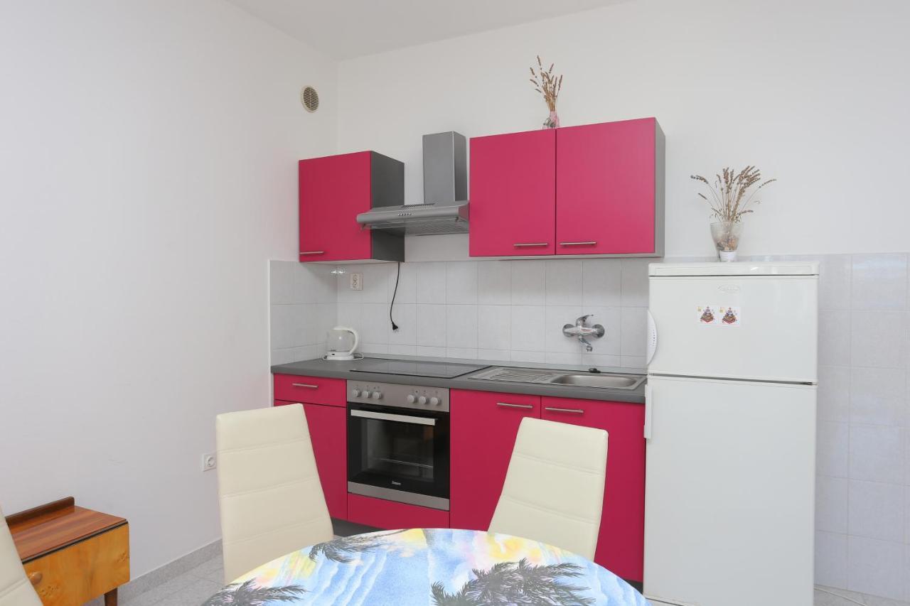 Apartments With A Parking Space Lokva Rogoznica, Omis - 17645 المظهر الخارجي الصورة