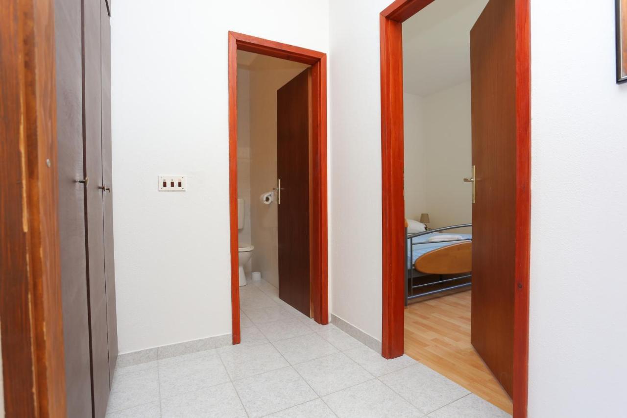Apartments With A Parking Space Lokva Rogoznica, Omis - 17645 المظهر الخارجي الصورة