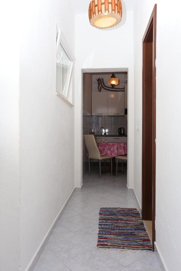 Apartments With A Parking Space Lokva Rogoznica, Omis - 17645 المظهر الخارجي الصورة